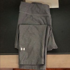 Under Armour crop leggings